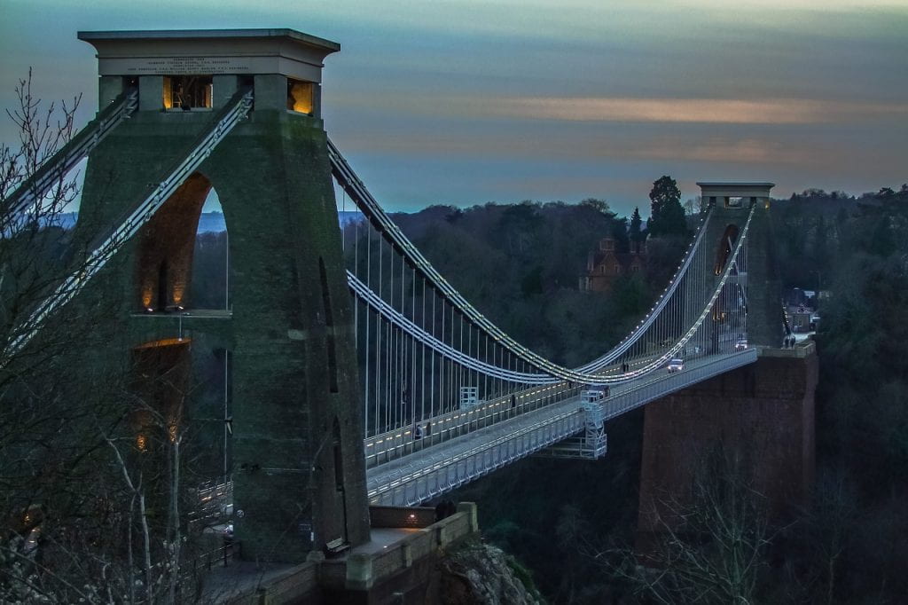 A winter photo of the Clifton Suspension Bridge in Bristol, UK